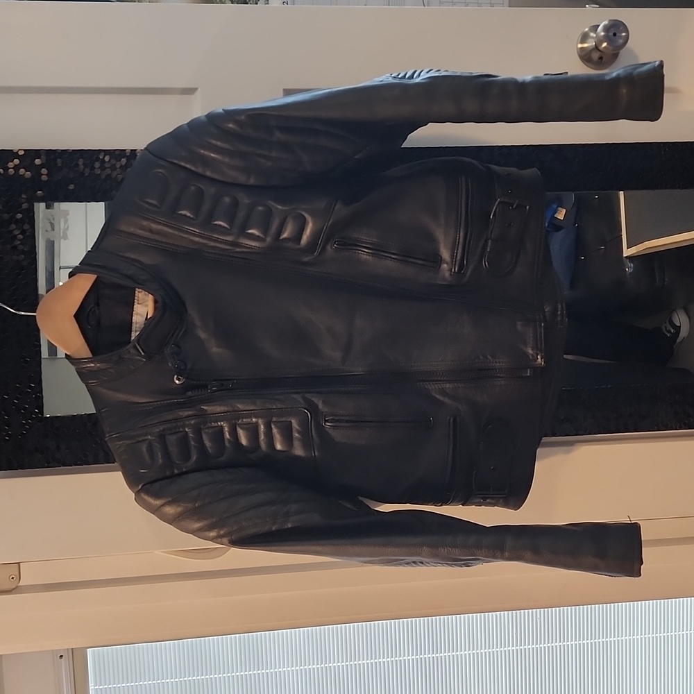 Men's leather motorcycle jacket